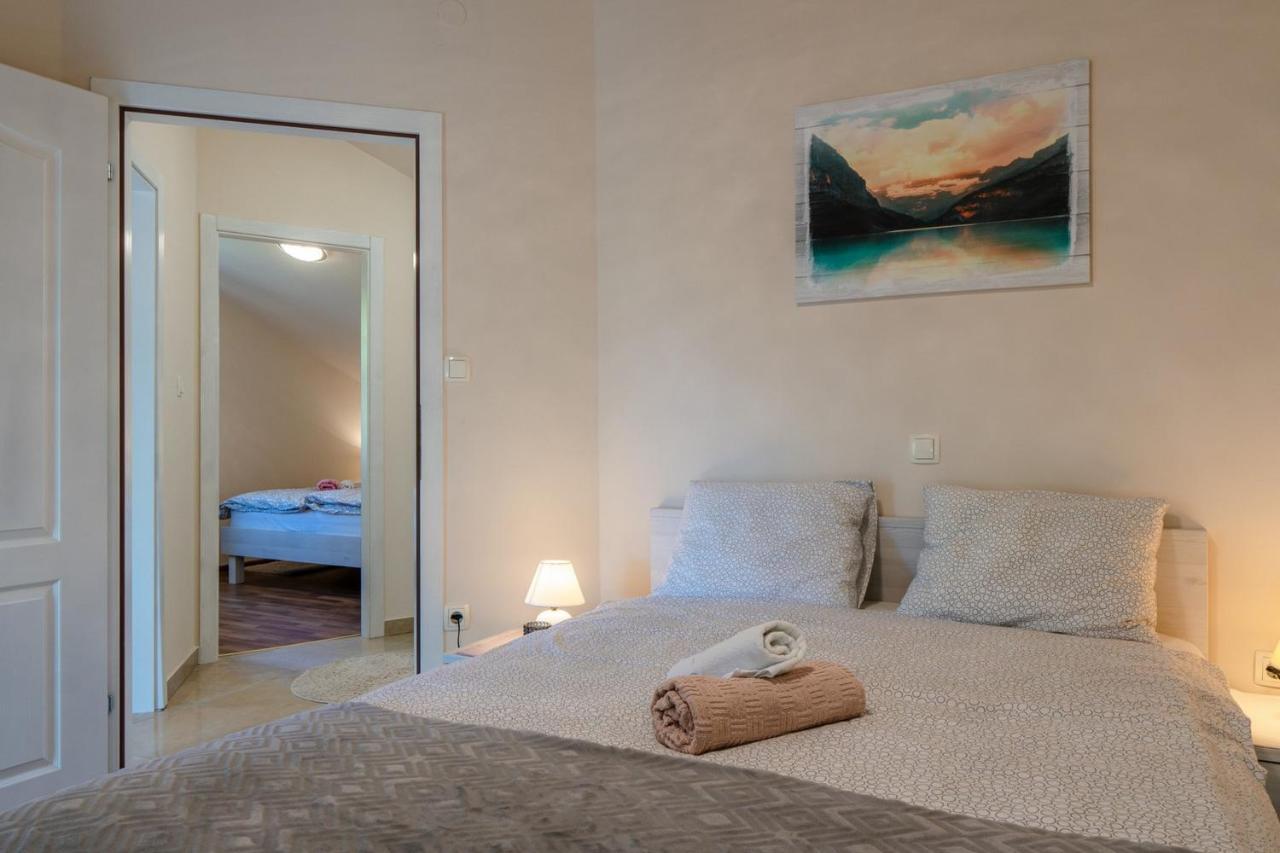 Apartments Sum Mora Vir Εξωτερικό φωτογραφία