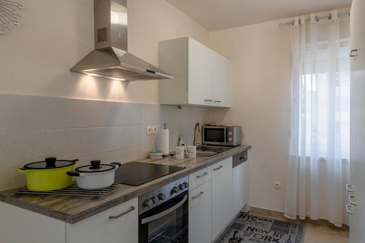 Apartments Sum Mora Vir Εξωτερικό φωτογραφία