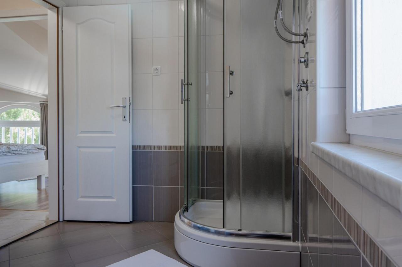 Apartments Sum Mora Vir Εξωτερικό φωτογραφία
